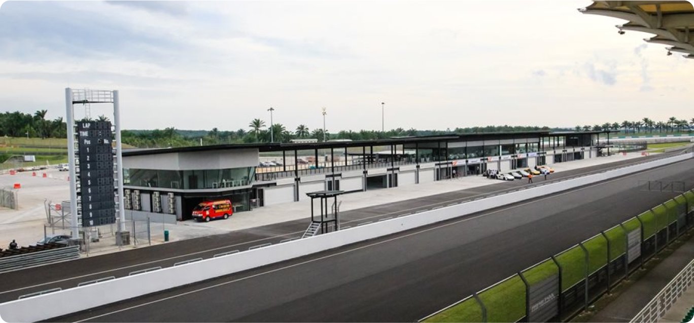 쿠알라룸푸르 국제공항 인접성 및 부대시설